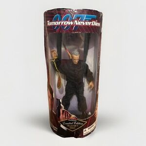 007 Tomorrow Never Dies Elliot Carver Action Figure 1997 James Bond Limited Vtg